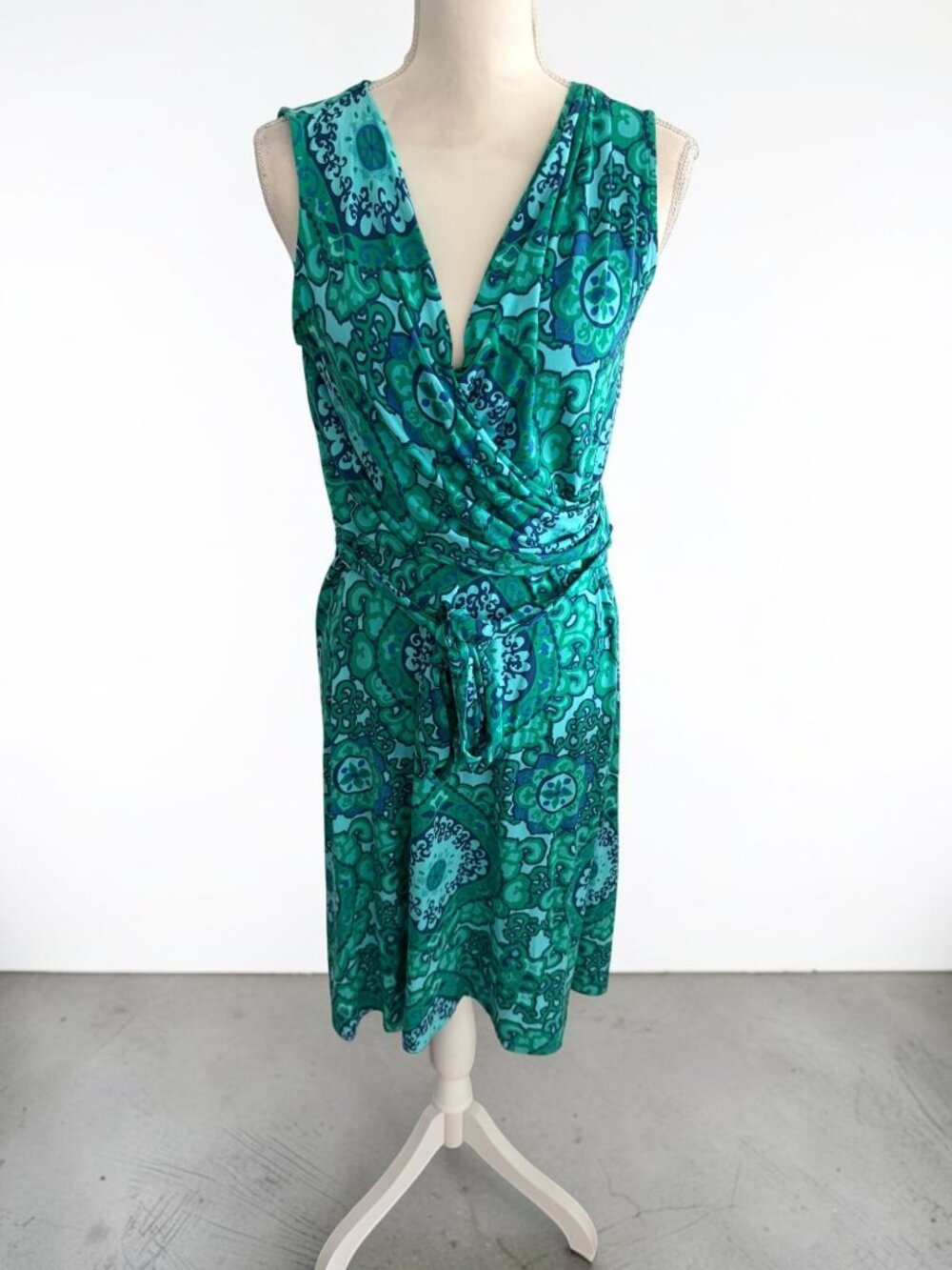 TOMMY BAHAMA Green Tropics Dress Size Medium